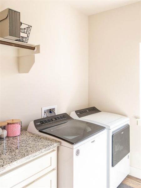 Close-up of interior finishes inside a home in , Tolar (Image 20). Close-up of interior finishes inside a home in , Tolar (Image 20).