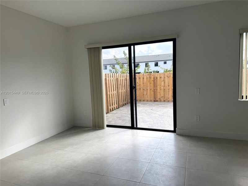Spacious, unfurnished interior of a new home in , Homestead (Image 10).