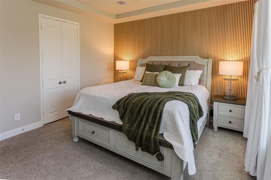 Furnished interior view inside a new home in , Tomball (Image 10).