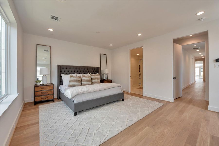 Furnished interior view inside a new home in , Houston (Image 11). Furnished interior view inside a new home in , Houston (Image 11).