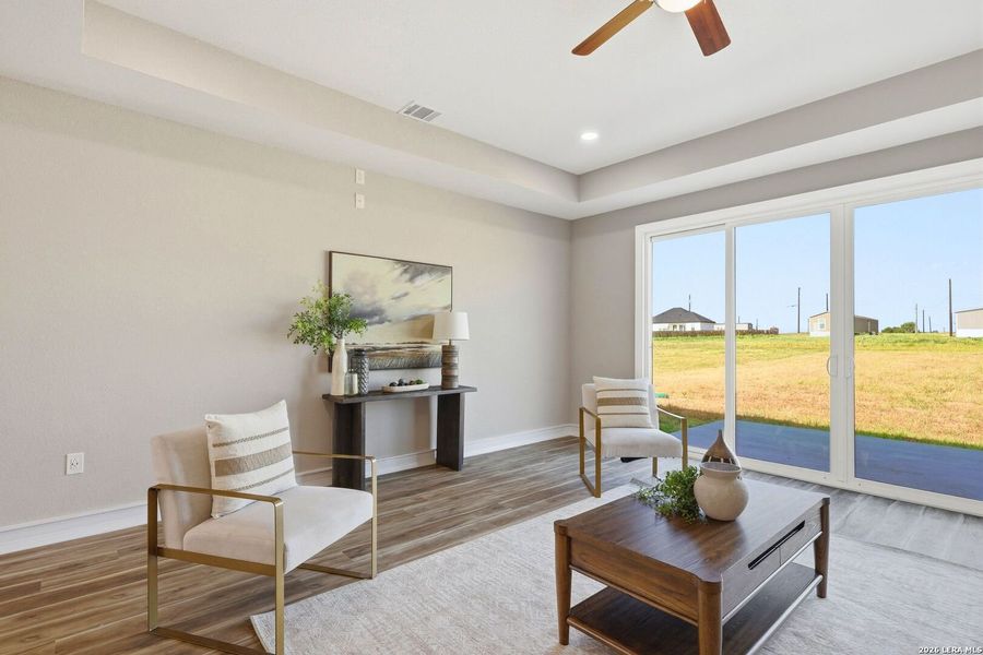 Furnished interior view inside a new home in , Atascosa (Image 13).
