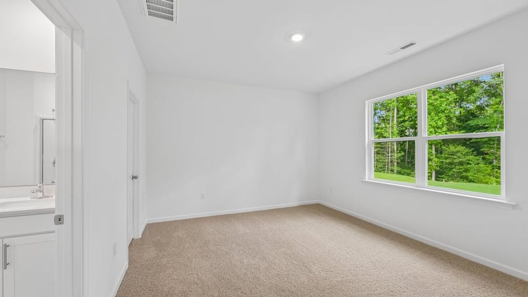 Representative unfurnished interior of a home built from the Freeport by D.R. Horton in The Villas at Laurel Oaks, Sanford (Image 16). Representative unfurnished interior of a home built from the Freeport by D.R. Horton in The Villas at Laurel Oaks, Sanford (Image 16).