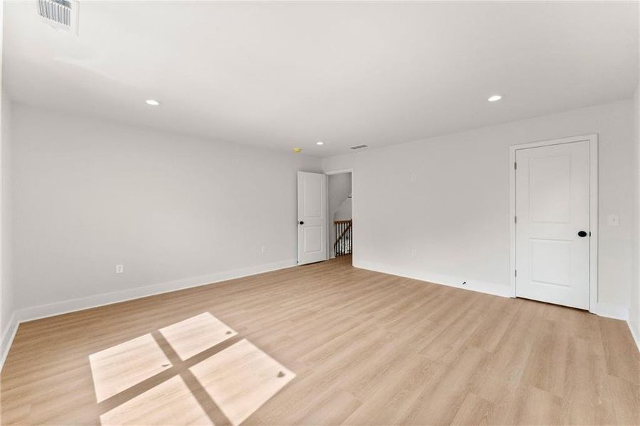 Spacious, unfurnished interior of a new home in , Buford (Image 28).