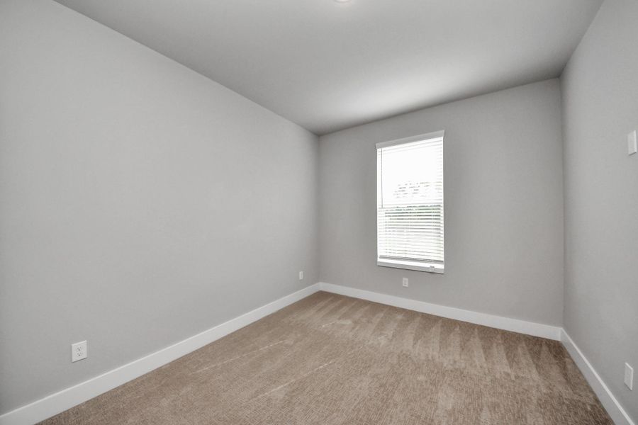 Spacious, unfurnished interior of a new home in , Houston (Image 31).
