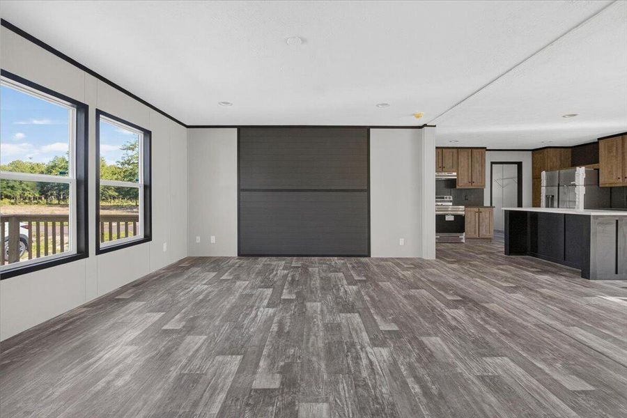 Spacious, unfurnished interior of a new home in , Cross (Image 19).