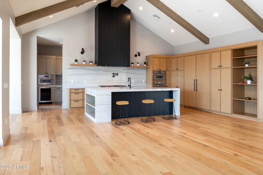 Virtual staged Virtual staged