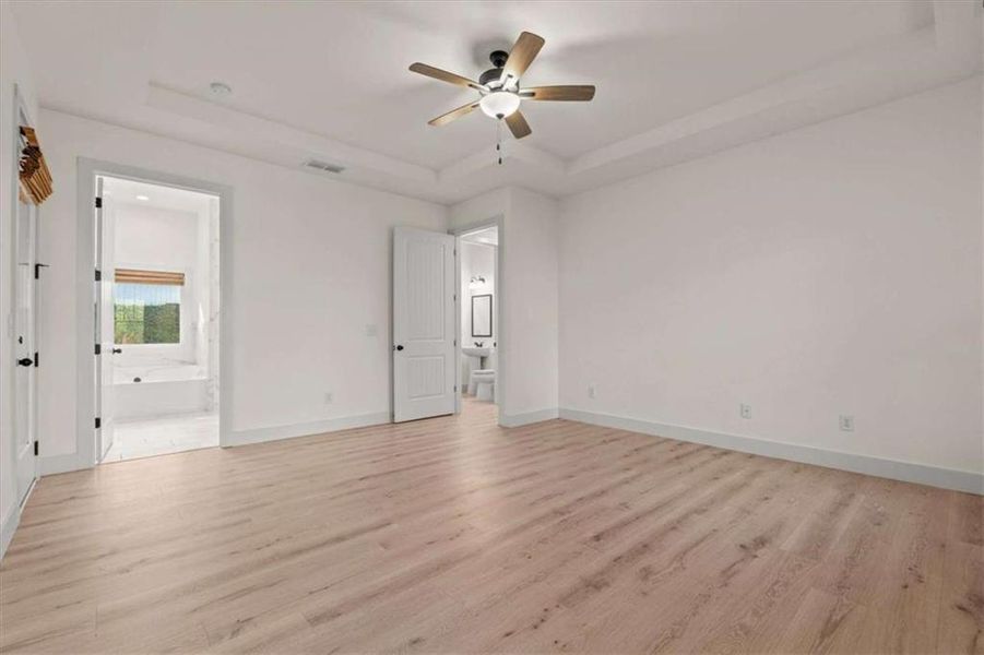 Spacious, unfurnished interior of a new home in , Villa Rica (Image 17).