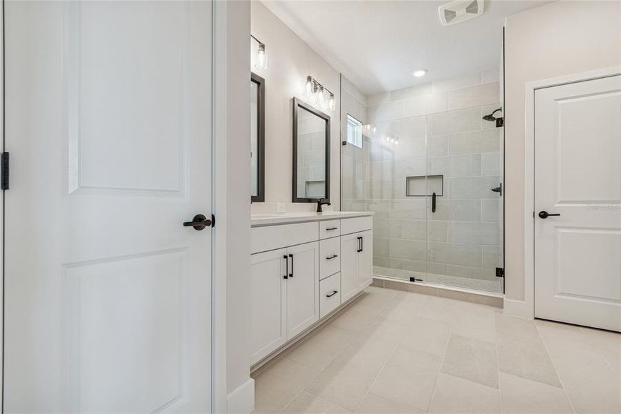 Furnished interior view inside a new home in Emerald Landing at Waterside at Lakewood Ranch – Cottage Series, Sarasota (Image 15).