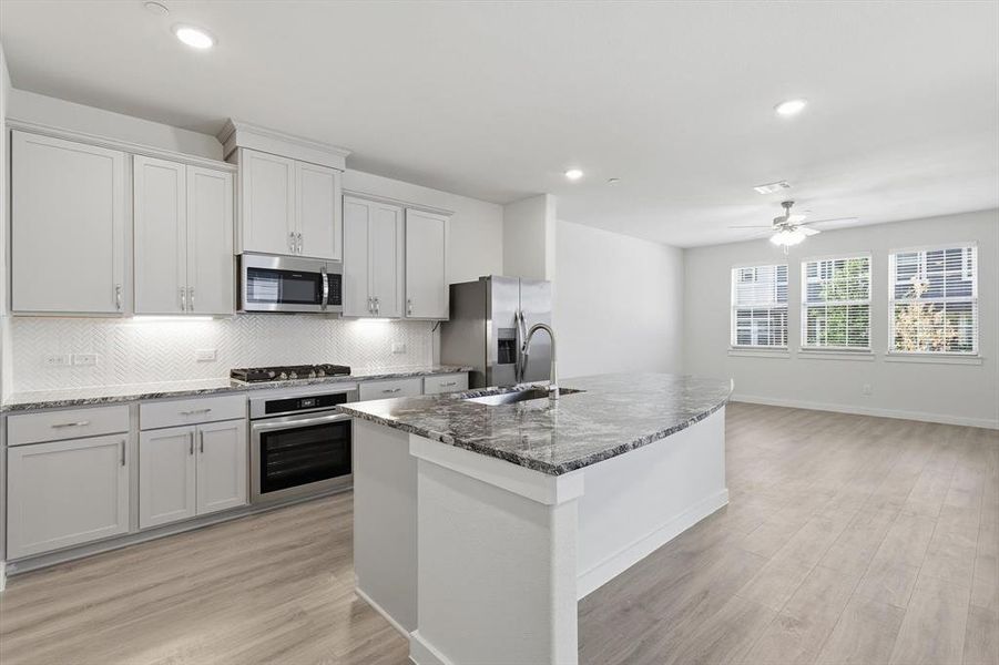 Furnished interior view inside a new home in , Fort Worth (Image 10). Furnished interior view inside a new home in , Fort Worth (Image 10).