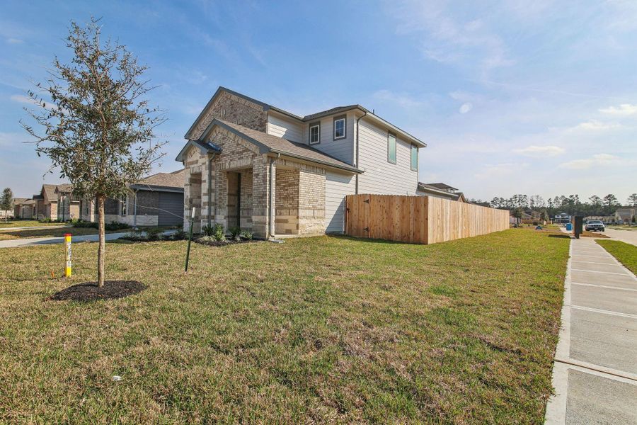 Image 44 of a home in Landing Meadows - Premier Series.