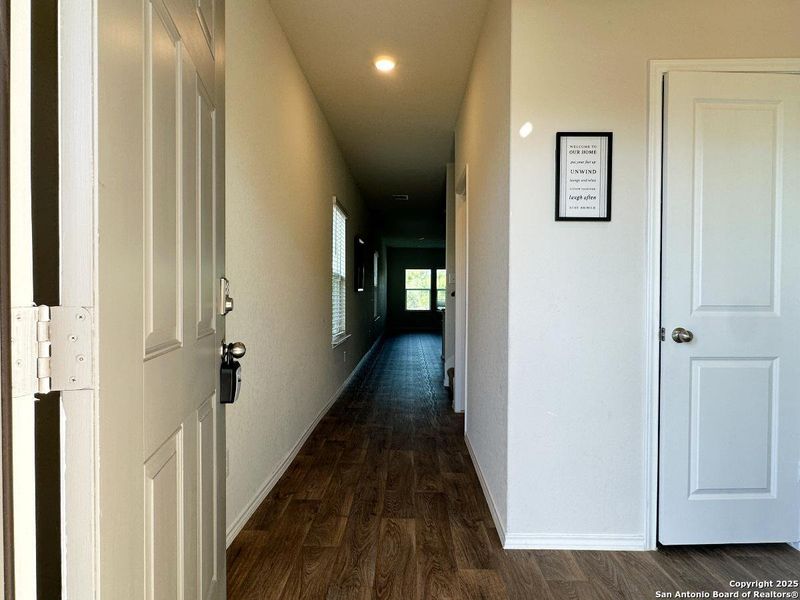 Spacious, unfurnished interior of a new home in Stoney Creek, San Antonio (Image 24). Spacious, unfurnished interior of a new home in Stoney Creek, San Antonio (Image 24).