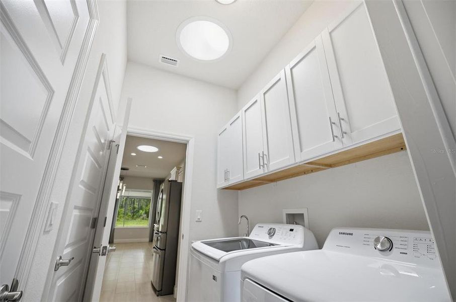Furnished interior view inside a new home in , Palm Coast (Image 19).