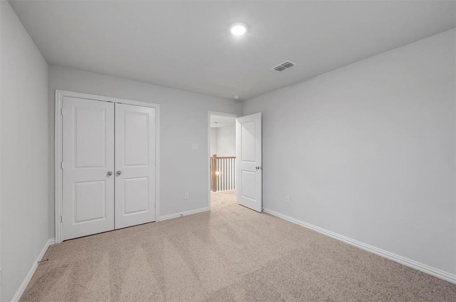 Spacious, unfurnished interior of a new home in Lilyana, Celina (Image 36).