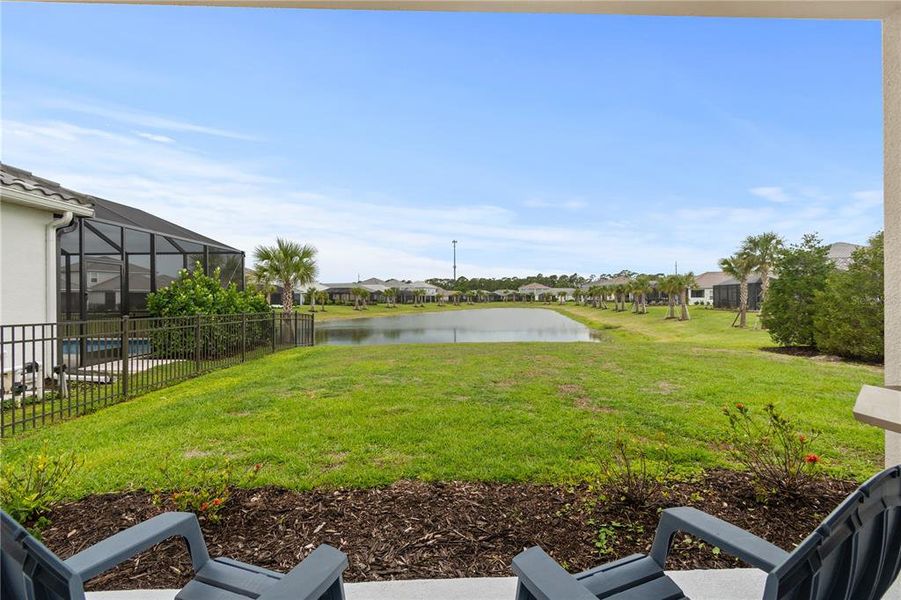 Exterior details and patio area of a home in , Sarasota (Image 33).