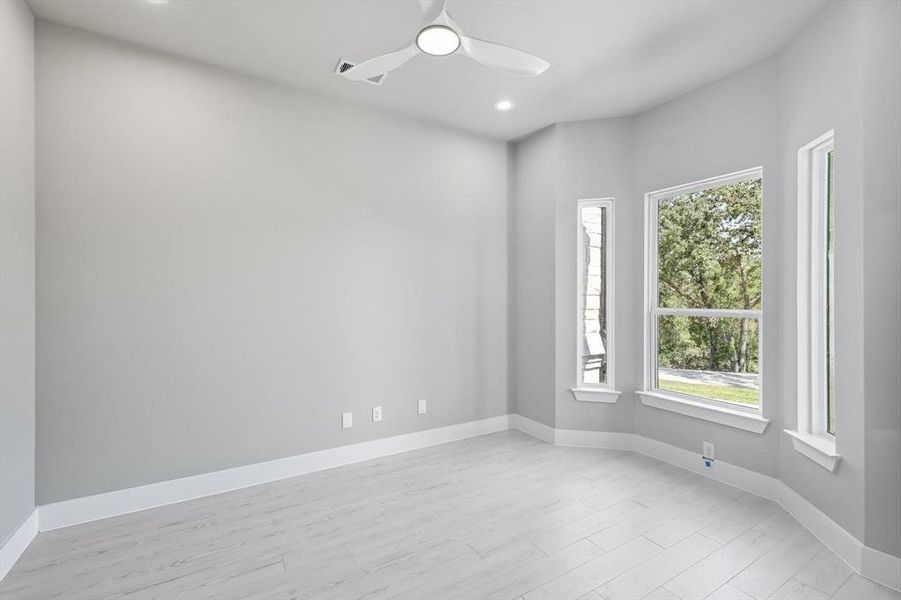 Spacious, unfurnished interior of a new home in , Azle (Image 24).