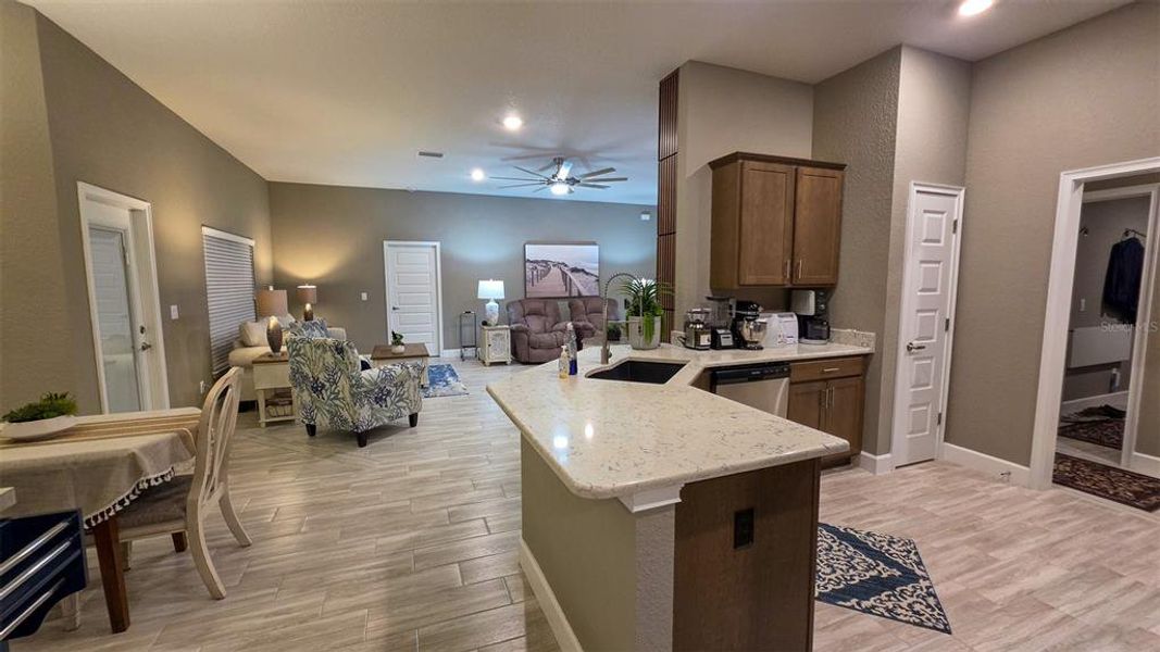 Furnished interior view inside a new home in , Homosassa (Image 59).
