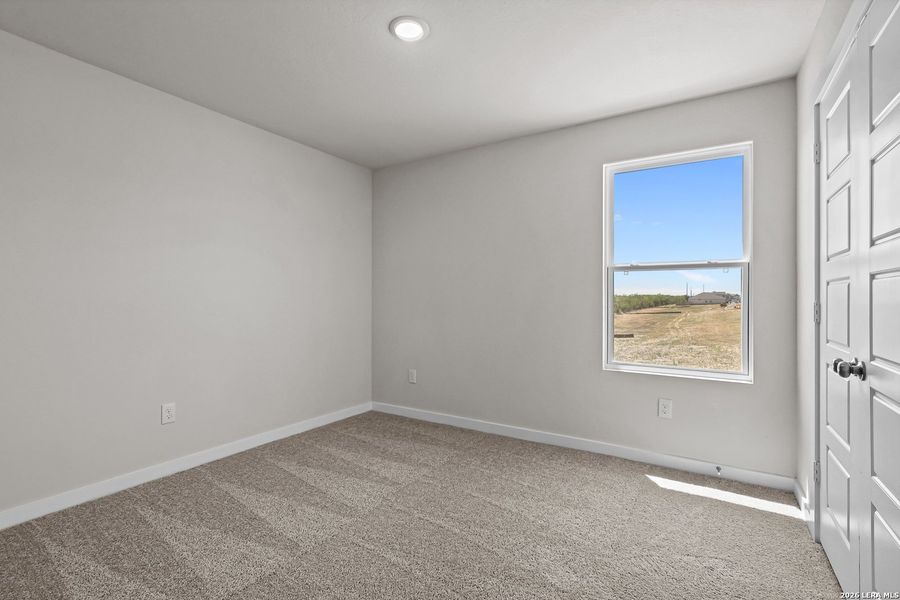 Spacious, unfurnished interior of a new home in Summerlin, San Antonio (Image 17). Spacious, unfurnished interior of a new home in Summerlin, San Antonio (Image 17).