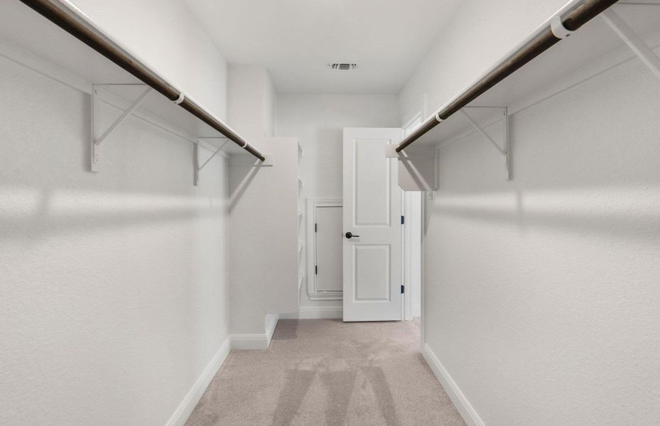 Spacious, unfurnished interior of a new home in Horizon Lake, Leander (Image 23). Spacious, unfurnished interior of a new home in Horizon Lake, Leander (Image 23).