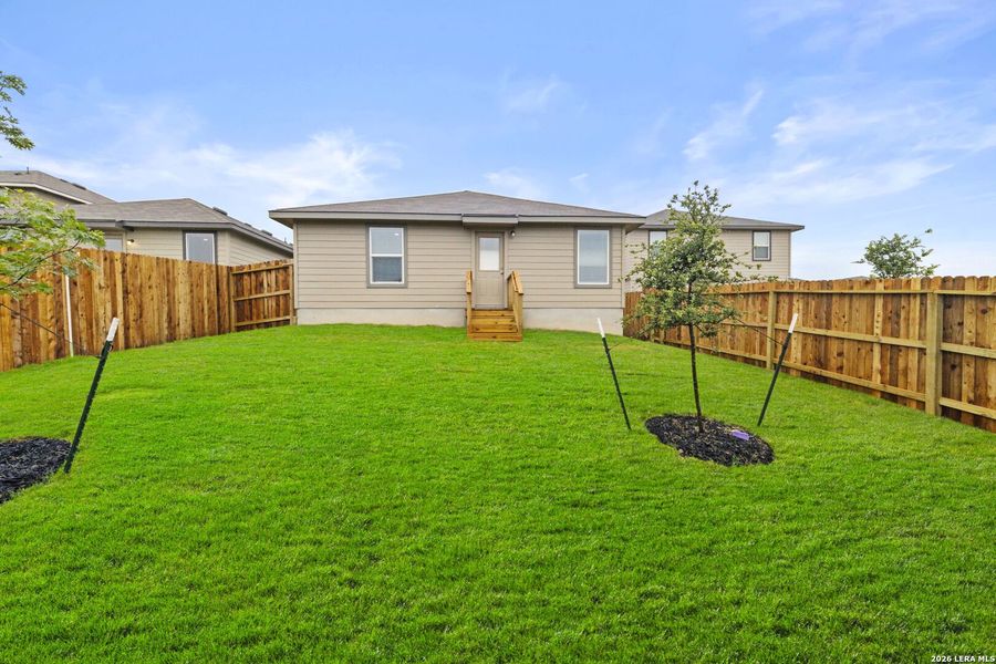 Exterior details and patio area of a home in Stonehill, San Antonio (Image 2).