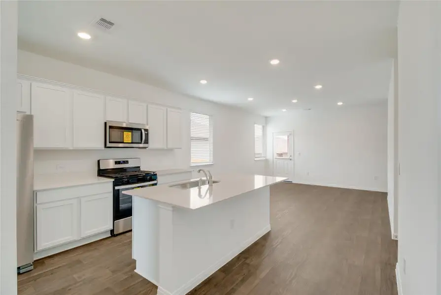 Furnished interior view inside a new home in Talavera, Kyle (Image 4).