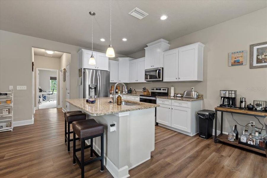 Furnished interior view inside a new home in , Chiefland (Image 28). Furnished interior view inside a new home in , Chiefland (Image 28).