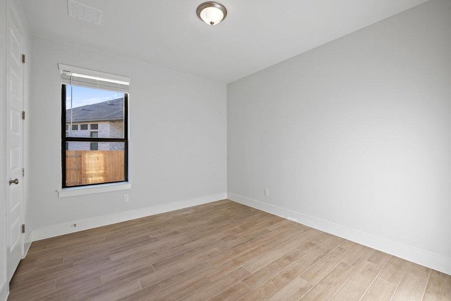 Secondary bedroom 3