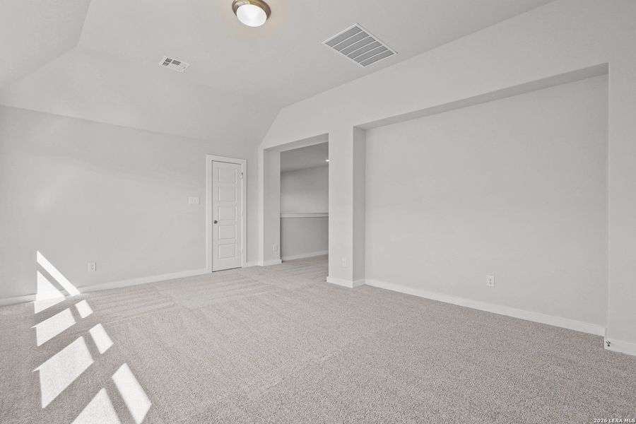 Spacious, unfurnished interior of a new home in Megan's Landing, Castroville (Image 26).