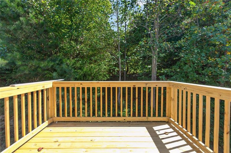 Exterior details and patio area of a home in , Gainesville (Image 28).