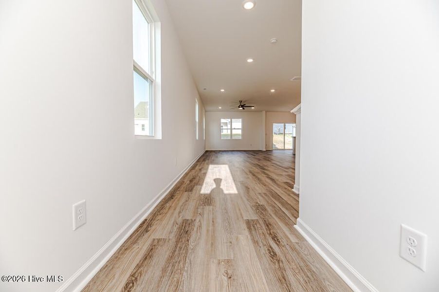 Spacious, unfurnished interior of a new home in Fords Reach, Bolivia (Image 28).