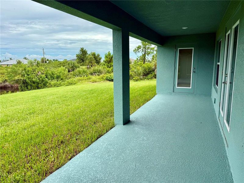 Image 17 of a home in South Gulf Cove.