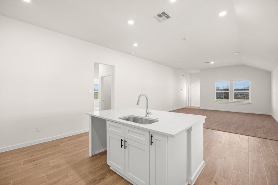Furnished interior view inside a new home in Ashland, Houston (Image 9).