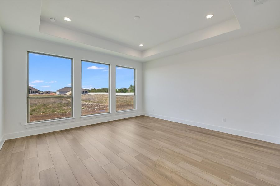 Representative unfurnished interior of a home built from the Llano II by Giddens Homes in Whispering Wind, Bertram (Image 124). Representative unfurnished interior of a home built from the Llano II by Giddens Homes in Whispering Wind, Bertram (Image 124).
