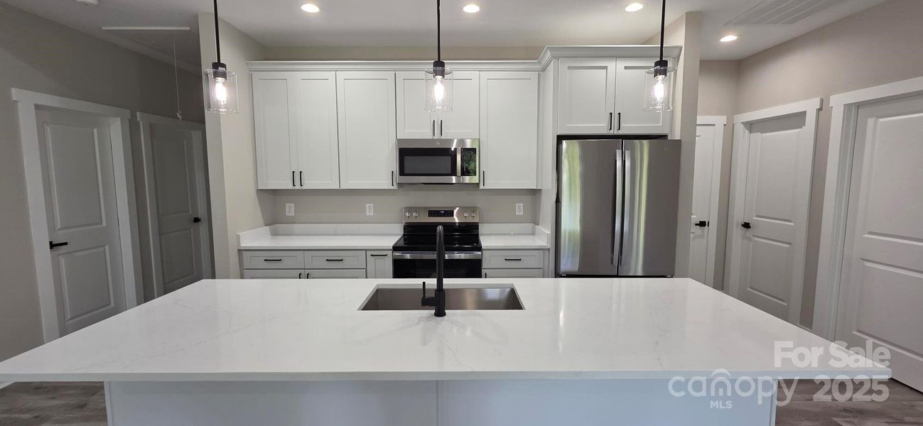 Furnished interior view inside a new home in , Gastonia (Image 9).