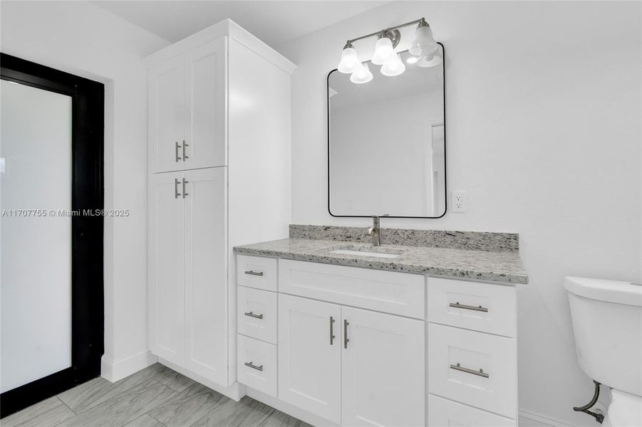 Guest Qtrs Bathroom Guest Qtrs Bathroom