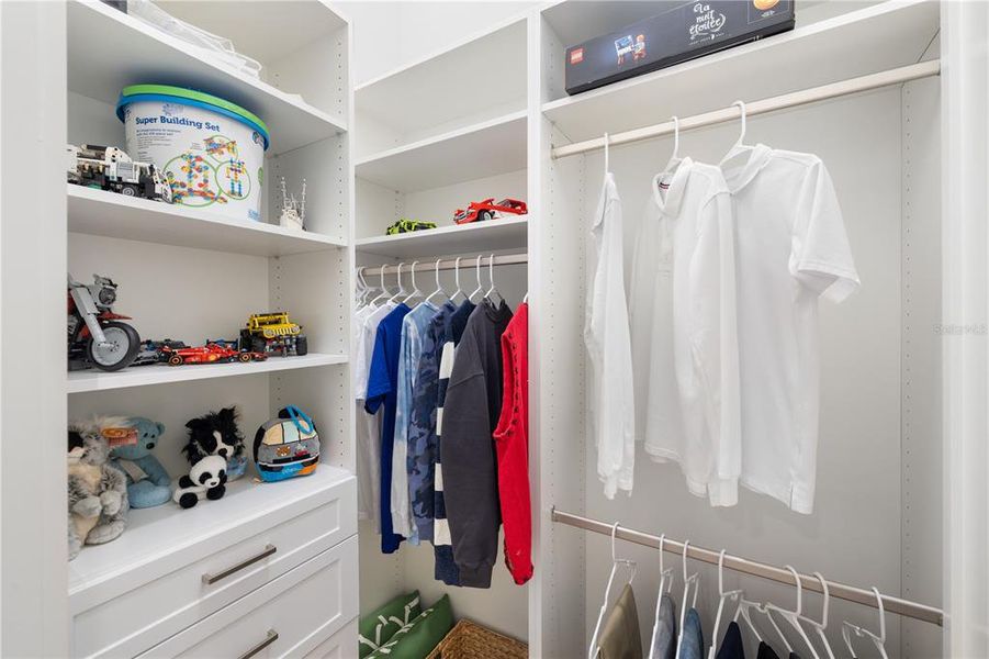 Image 75 of a home in .