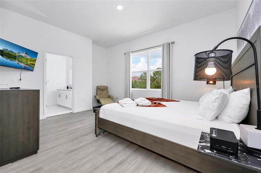 Furnished interior view inside a new home in , Davenport (Image 18).