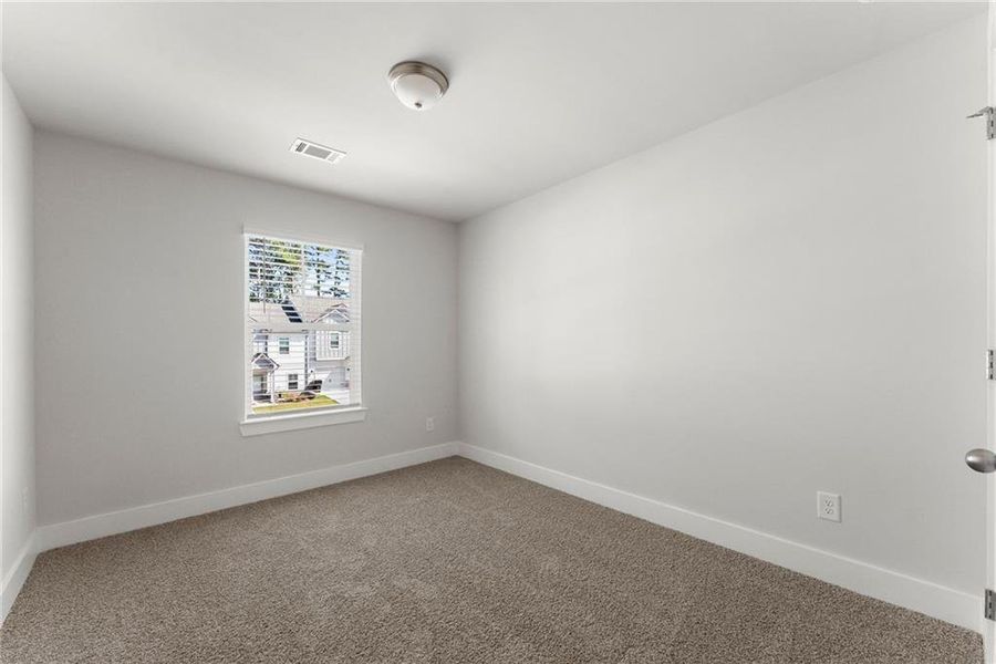 Spacious, unfurnished interior of a new home in , Dawsonville (Image 38).