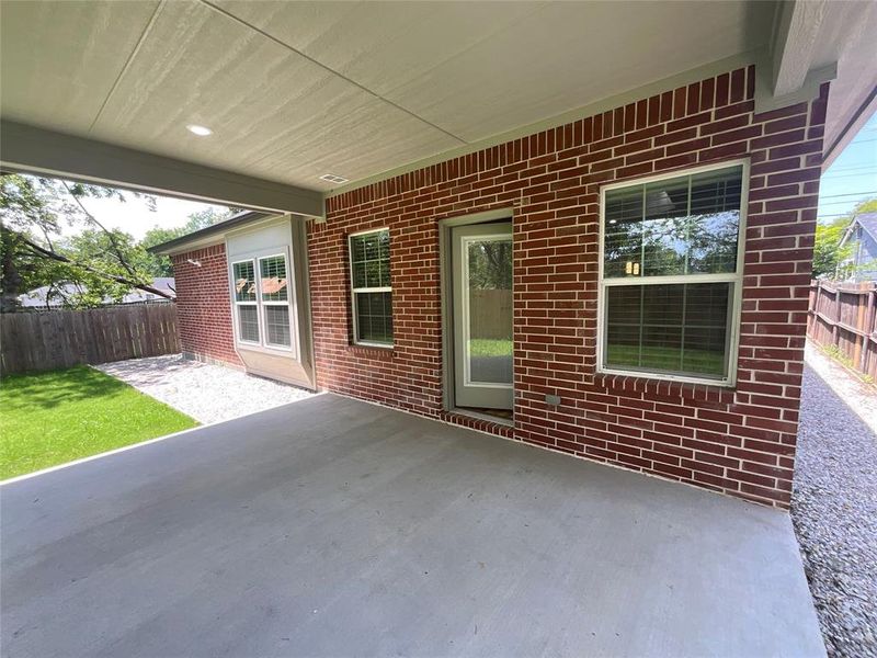 Image 18 of a home in .