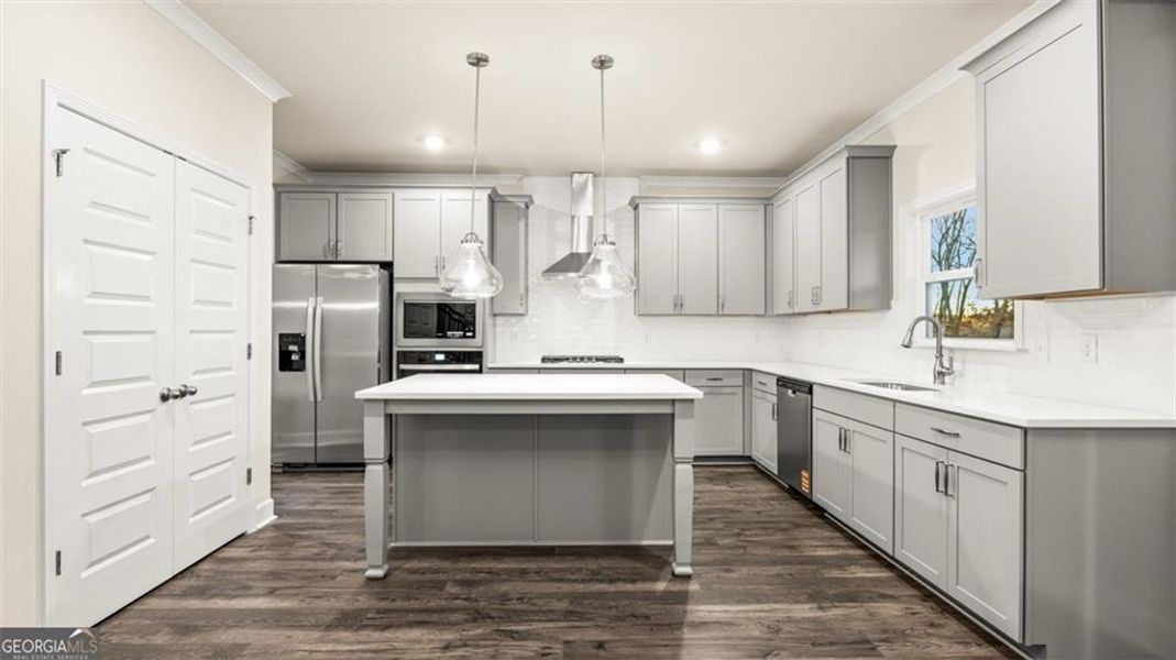 Furnished interior view inside a new home in Heritage Pointe, Senoia (Image 5). Furnished interior view inside a new home in Heritage Pointe, Senoia (Image 5).