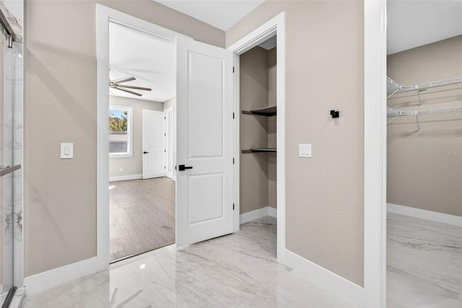 Spacious, unfurnished interior of a new home in , Masaryktown (Image 48).