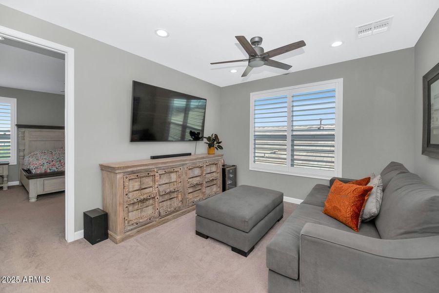 21840 N 61st Wy-large-024-018-21840 N 61