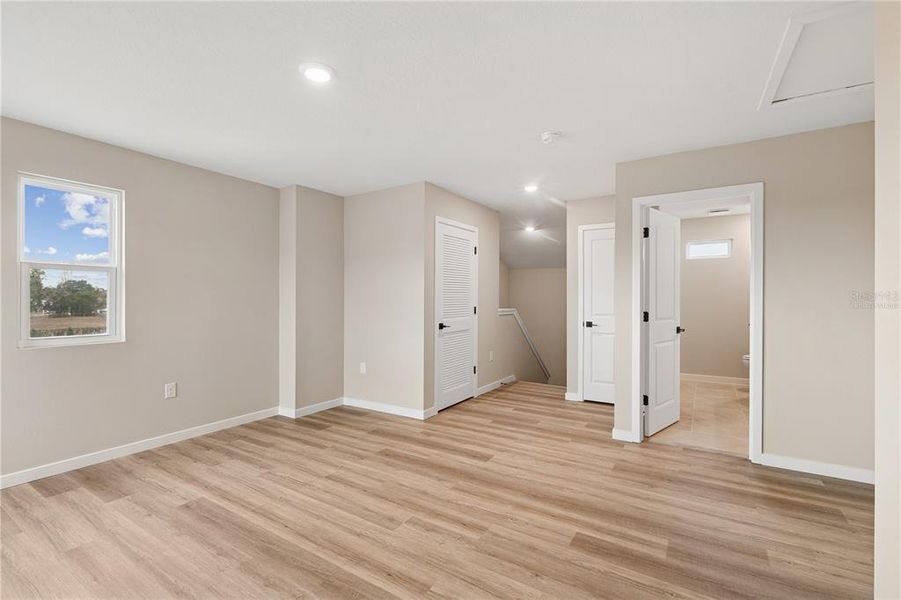 Spacious, unfurnished interior of a new home in , Palm Coast (Image 19).