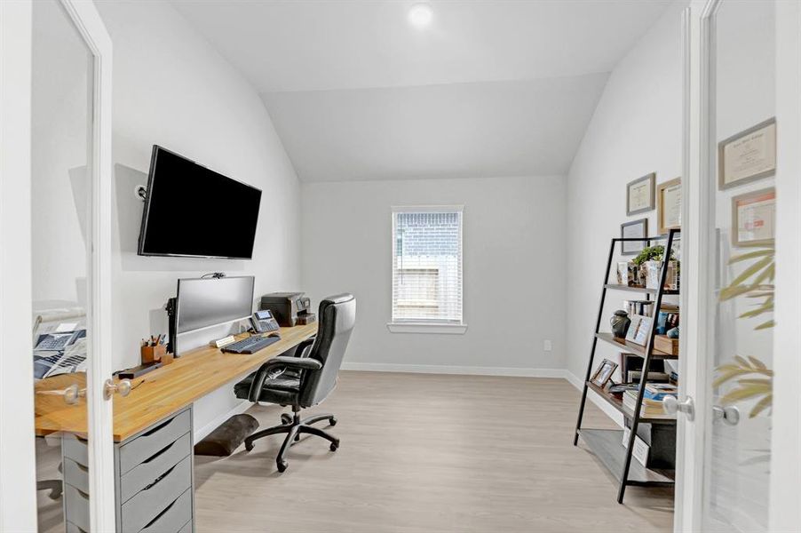 Office/Flex Space