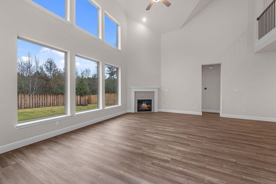 Spacious, unfurnished interior of a new home in Colton, Montgomery (Image 30).