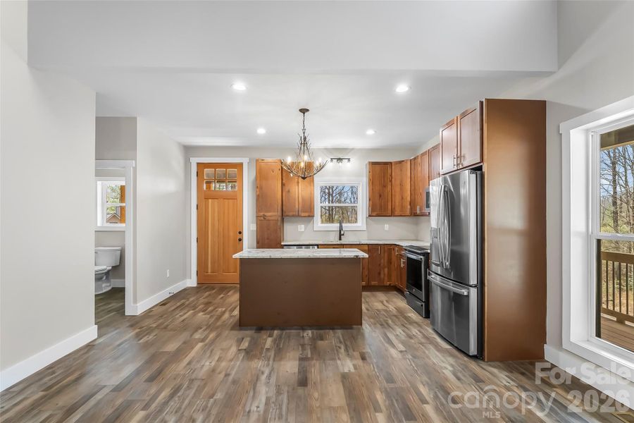 Furnished interior view inside a new home in , Marion (Image 15).