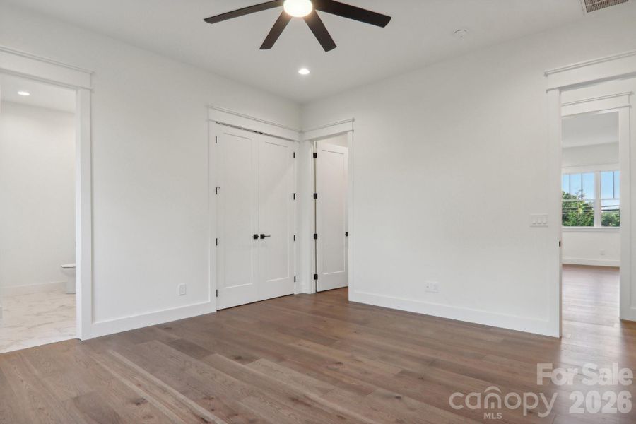 Spacious, unfurnished interior of a new home in , Hendersonville (Image 40).