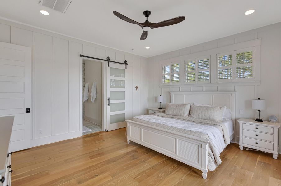 Furnished interior view inside a new home in , Wando (Image 31).