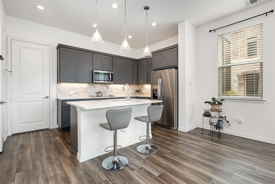 Furnished interior view inside a new home in , Dallas (Image 13). Furnished interior view inside a new home in , Dallas (Image 13).