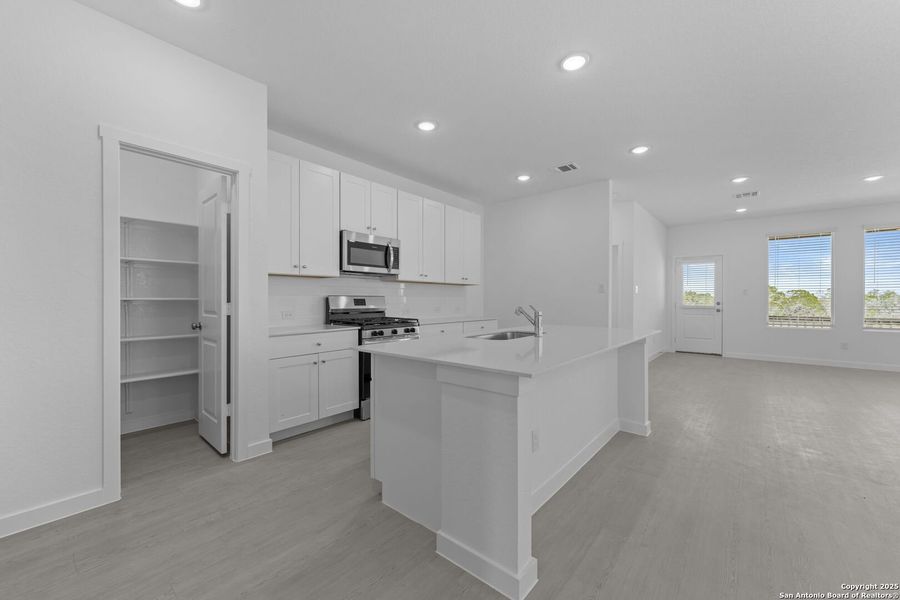 Image 23 of a home in Waterwheel: Coastline Collection.