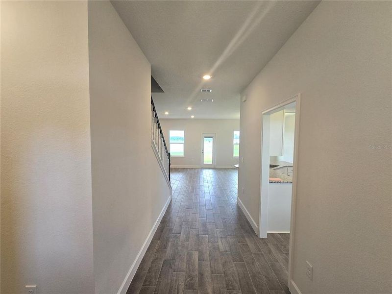 Foyer/Entryway